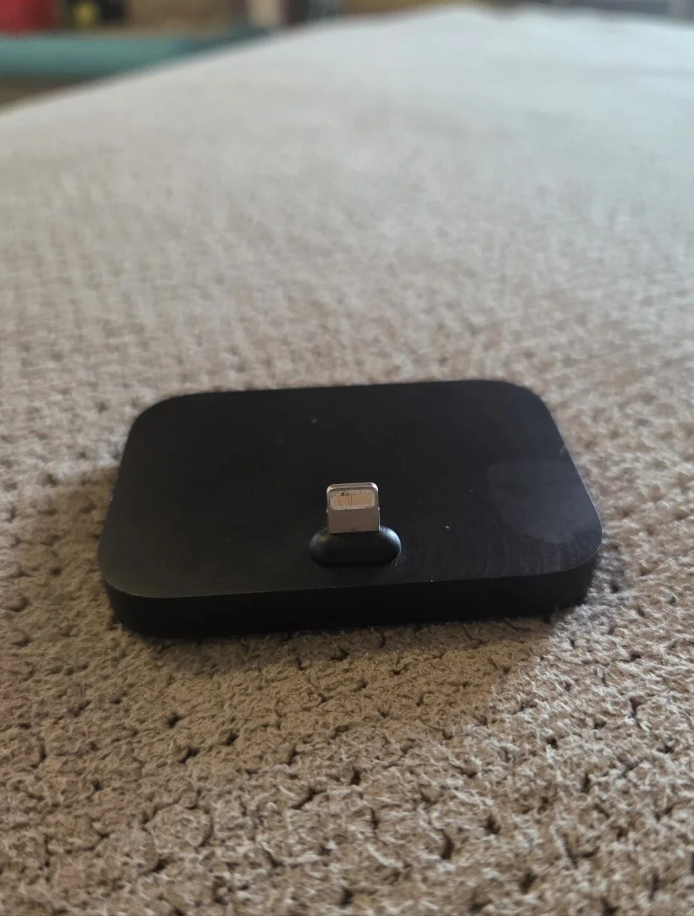 Original OEM Apple iPhone Lightning Dock Black Charge Sync A1717
